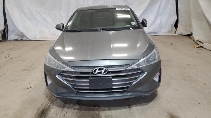 Hyundai Elantra  2019