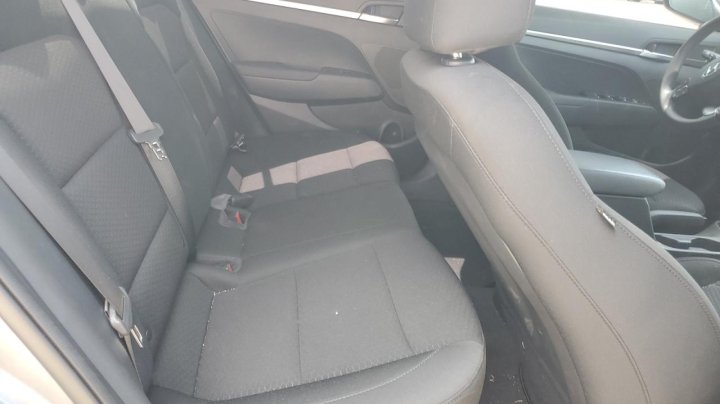 Hyundai Elantra  2019