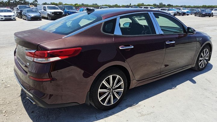 KIA Optima  2019