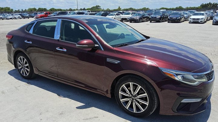 KIA Optima  2019