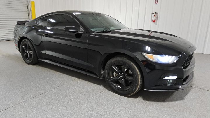 Ford MUSTANG  2016