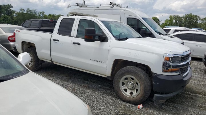 Chevrolet Silverado  2018