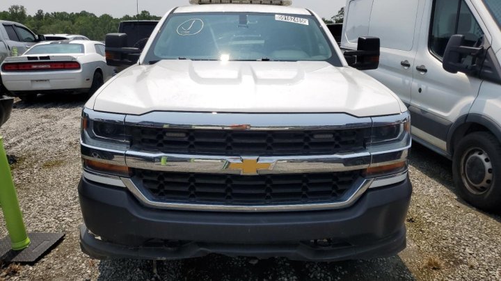 Chevrolet Silverado  2018