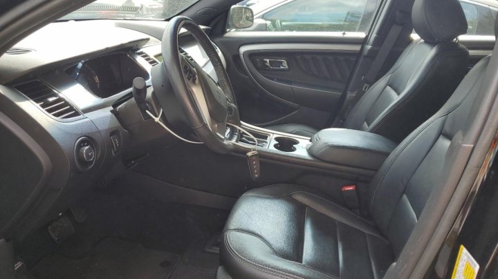 Ford TAURUS  2019