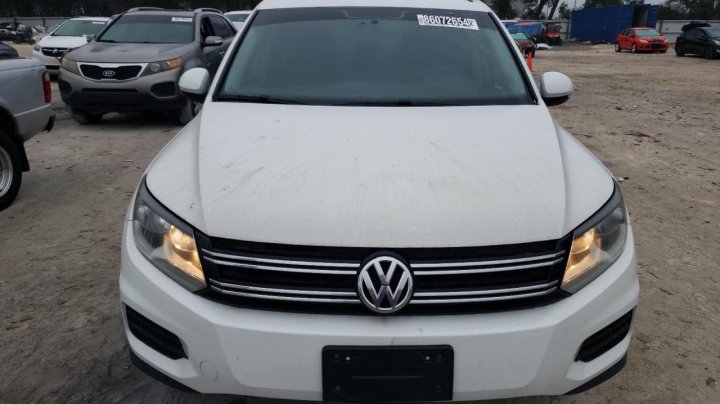 Volkswagen Tiguan  2017