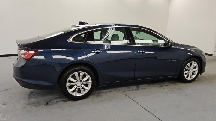 Chevrolet Malibu  2021