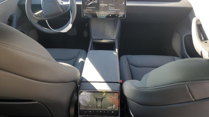 Tesla Model 3  2025