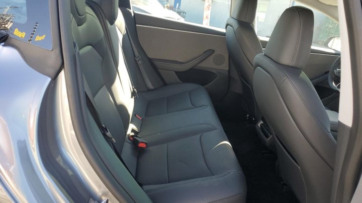 Tesla Model 3  2025