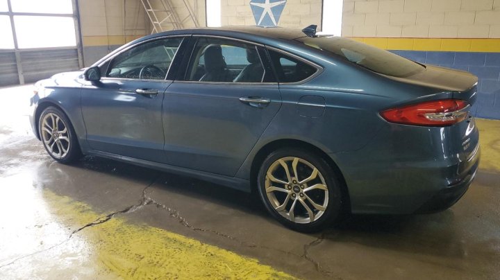 Ford FUSION  2019