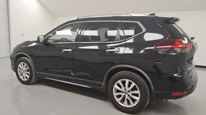 Nissan ROGUE  2019