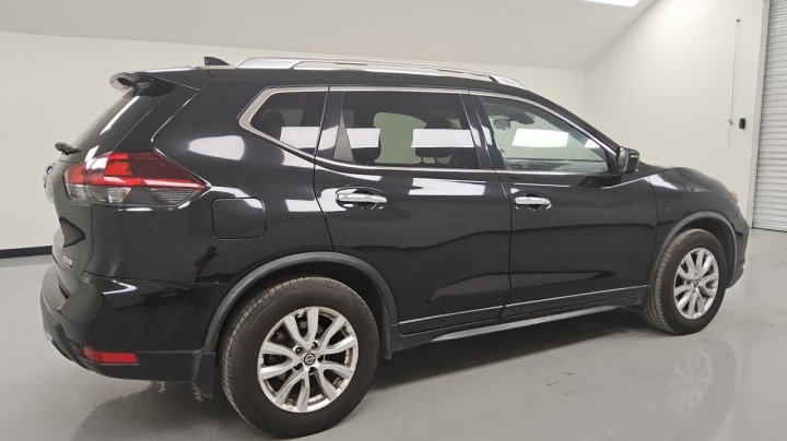 Nissan ROGUE  2019