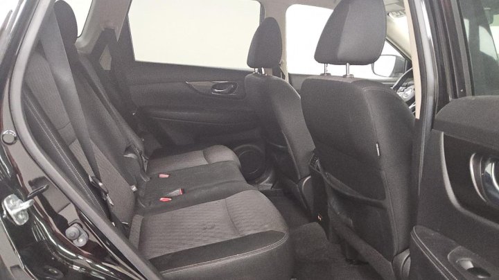 Nissan ROGUE  2019
