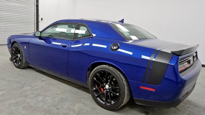 Dodge Challenger  2020