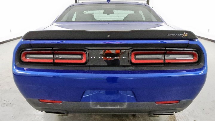 Dodge Challenger  2020