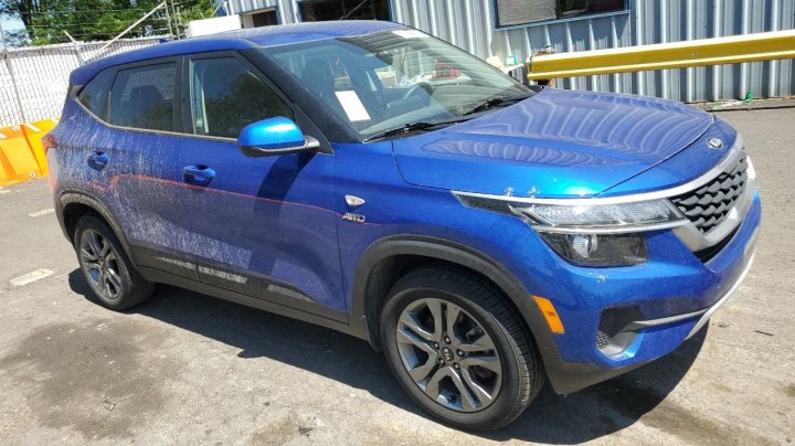 KIA Seltos  2021