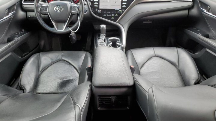Toyota Camry  2018