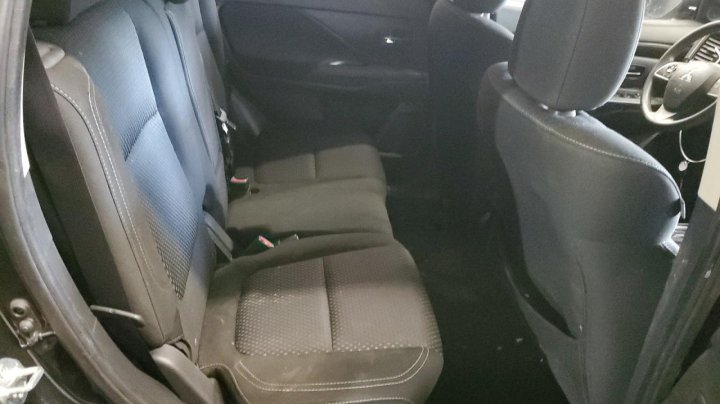 Mitsubishi Outlander  2019