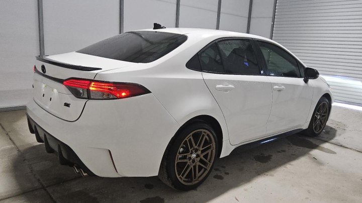 Toyota Corolla  2024
