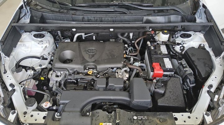 Toyota RAV4  2024