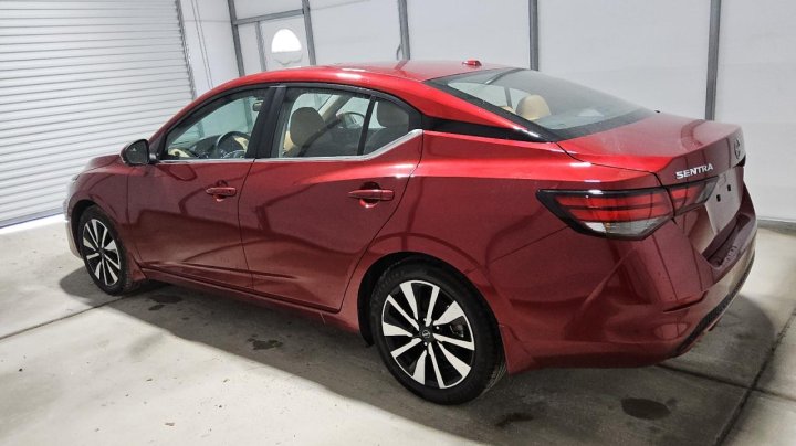 Nissan Sentra  2024