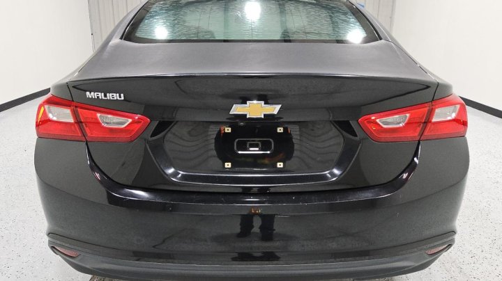 Chevrolet Malibu  2017