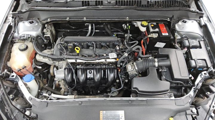 Ford FUSION  2020