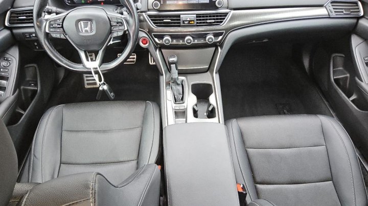 Honda Accord  2020