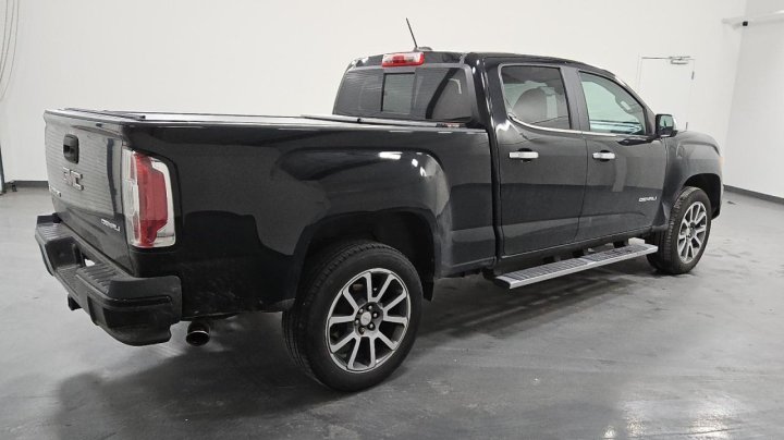GMC Canyon  2017