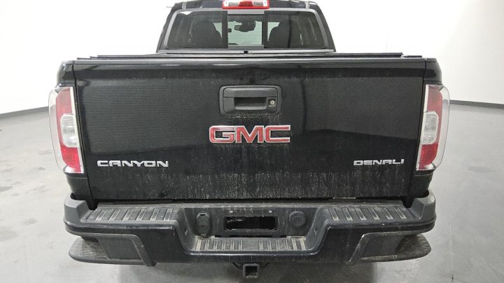 GMC Canyon  2017