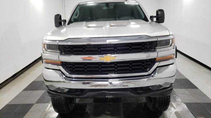 Chevrolet Silverado  2017