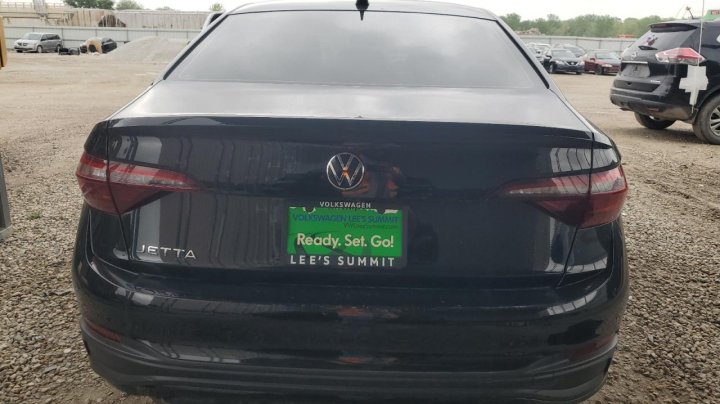 Volkswagen JETTA  2022
