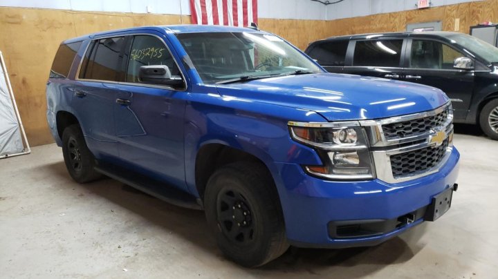 Chevrolet Tahoe  2017