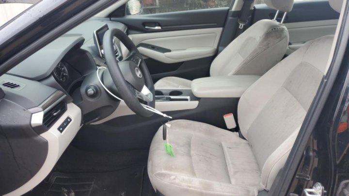 Nissan Altima  2025