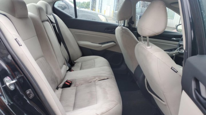 Nissan Altima  2025