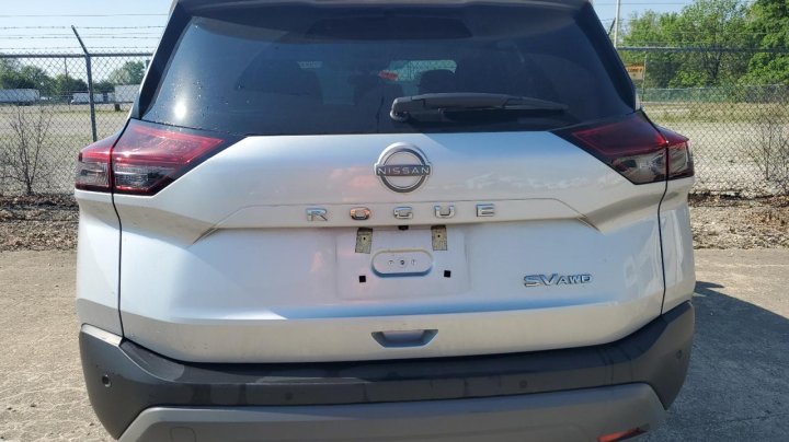 Nissan ROGUE  2023
