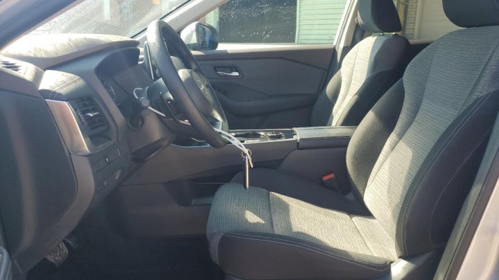Nissan ROGUE  2023