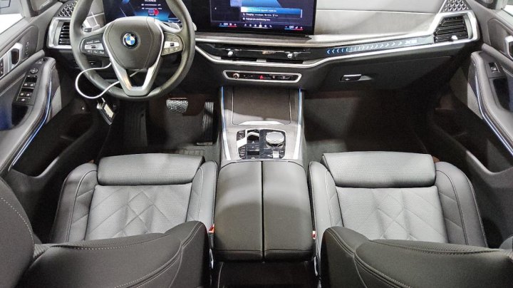 BMW X5  2025