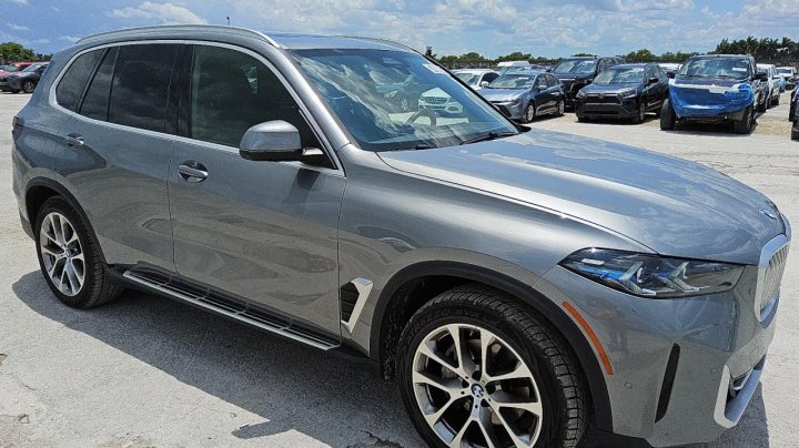 BMW X5  2024