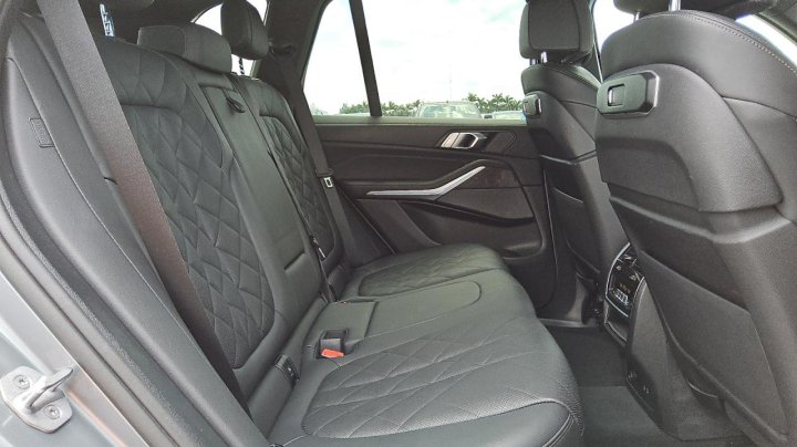BMW X5  2024