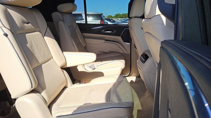 Cadillac Escalade  2023
