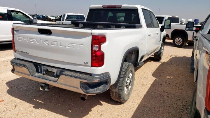 Chevrolet Silverado  2022