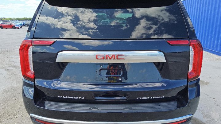 GMC YUKON  2023