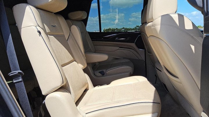 Cadillac Escalade  2023