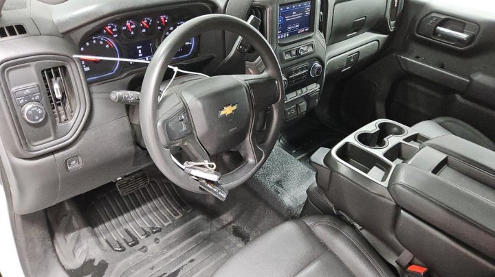 Chevrolet Silverado  2023