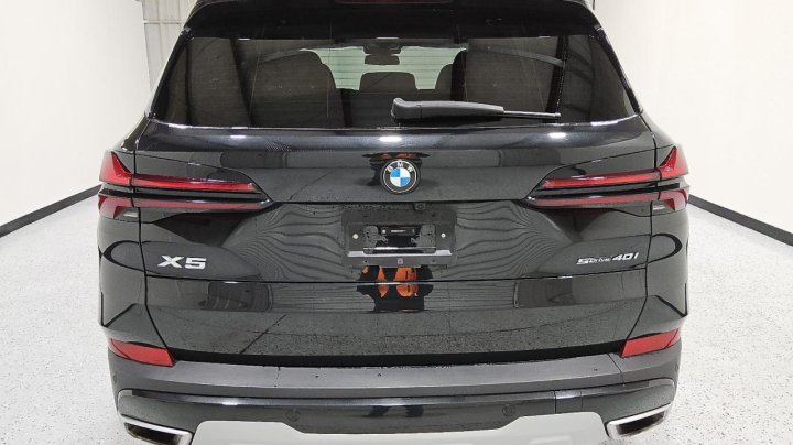 BMW X5  2024