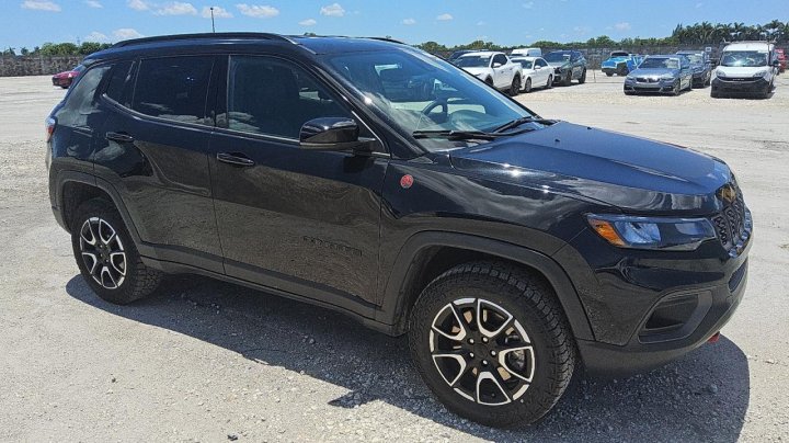 JEEP COMPASS  2024