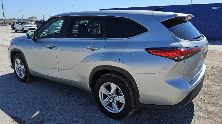 Toyota Highlander  2023