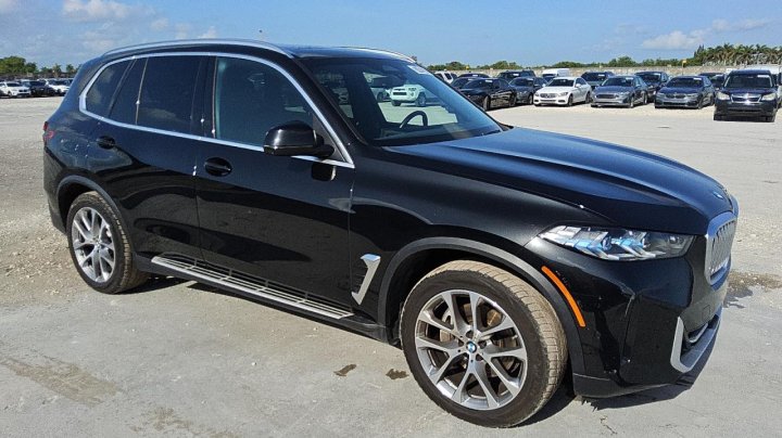 BMW X5  2024