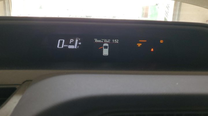 Toyota PRIUS C  2016