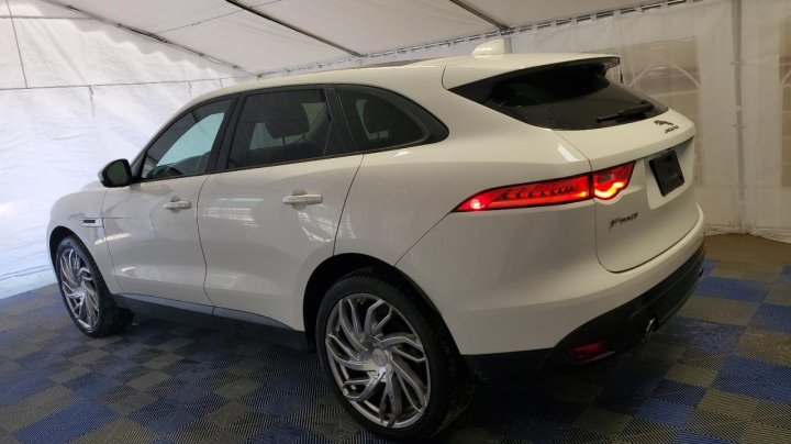 Jaguar F-Pace  2018